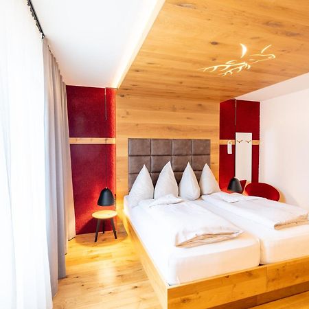 Hotel Hirsch Ной-Улм Екстериор снимка