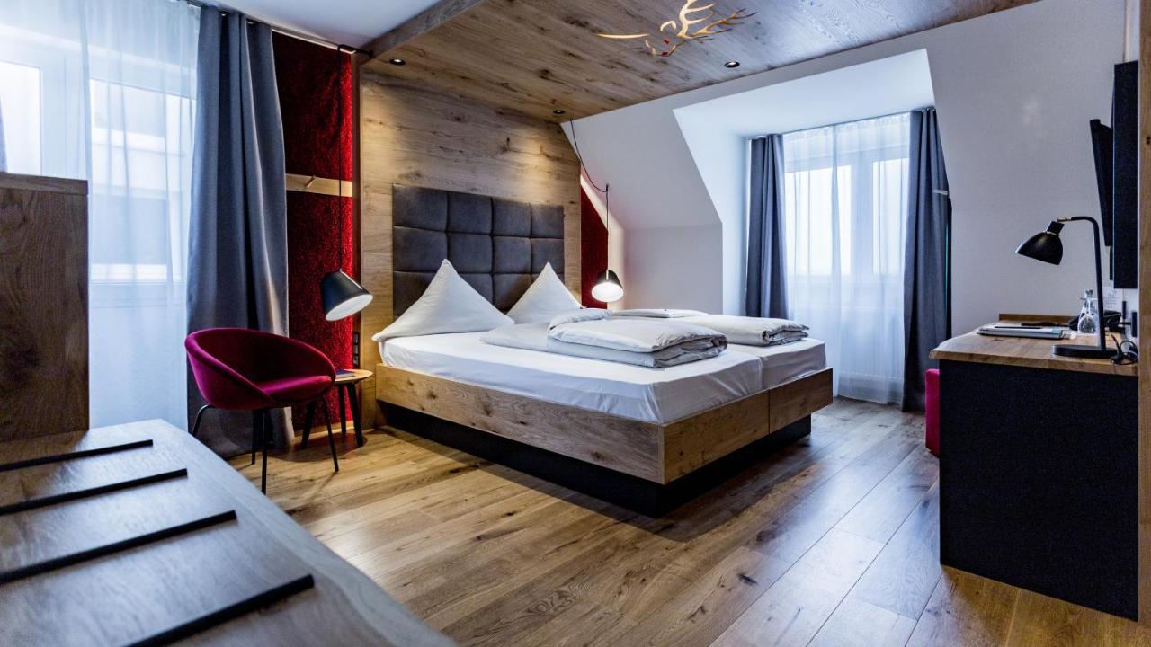 Hotel Hirsch Ной-Улм Екстериор снимка