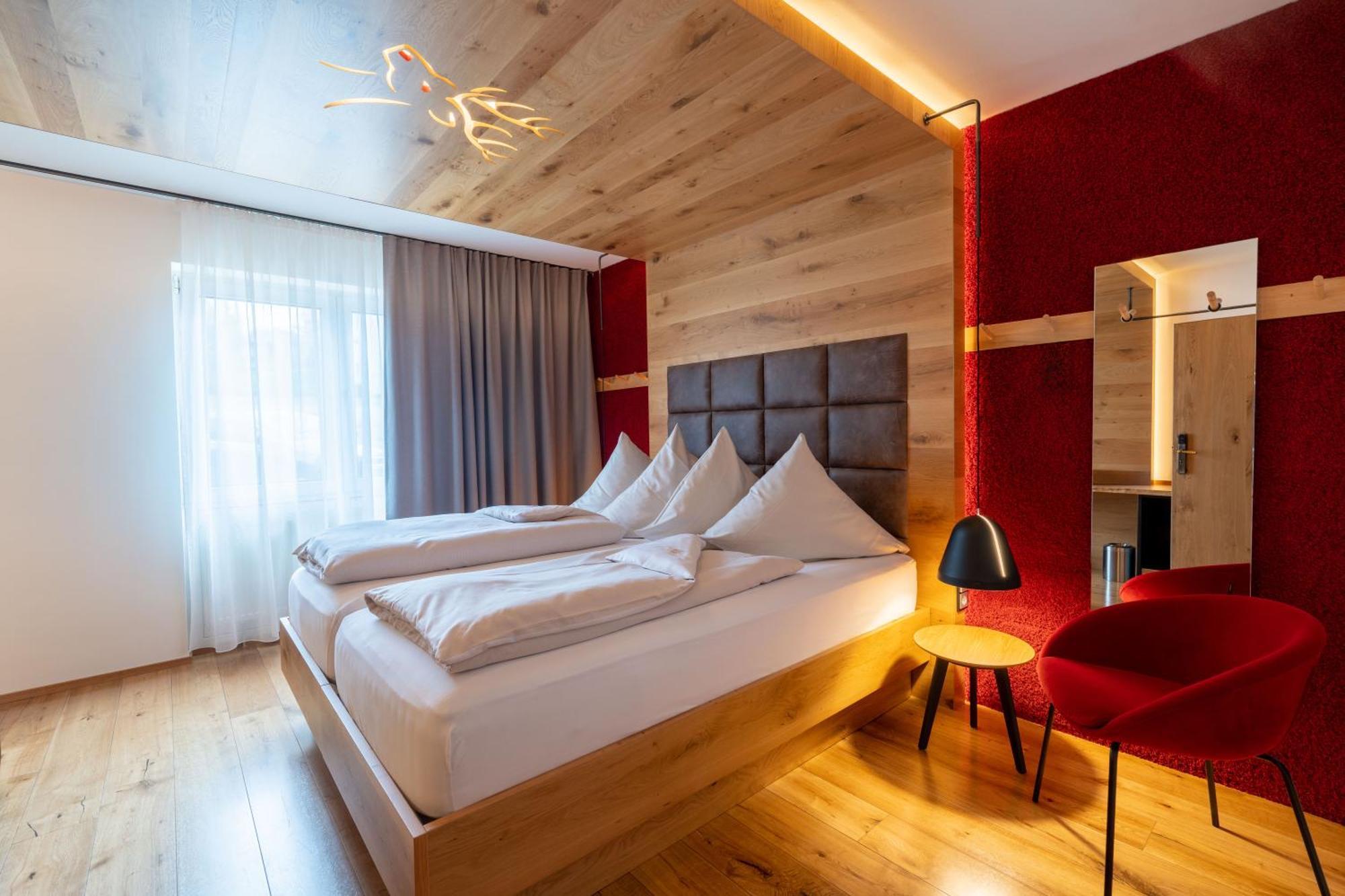 Hotel Hirsch Ной-Улм Екстериор снимка